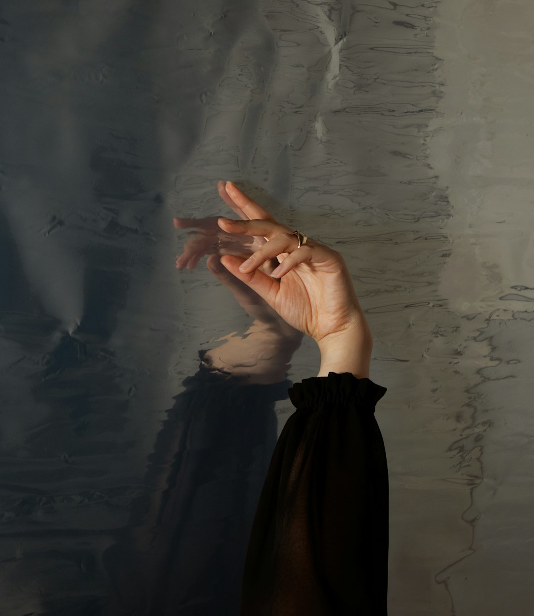 Minimalist hand jewelry